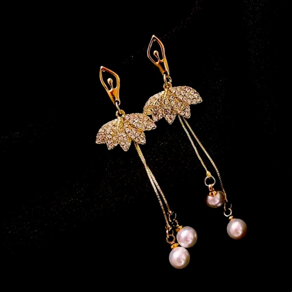New Dancing Girl Crystal Drop Dangle Earrings